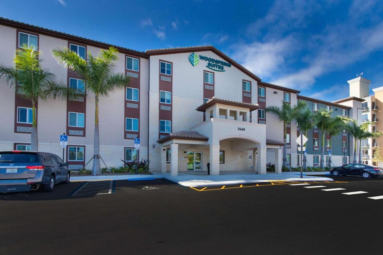 Woodspring Suites Miramar Extérieur photo